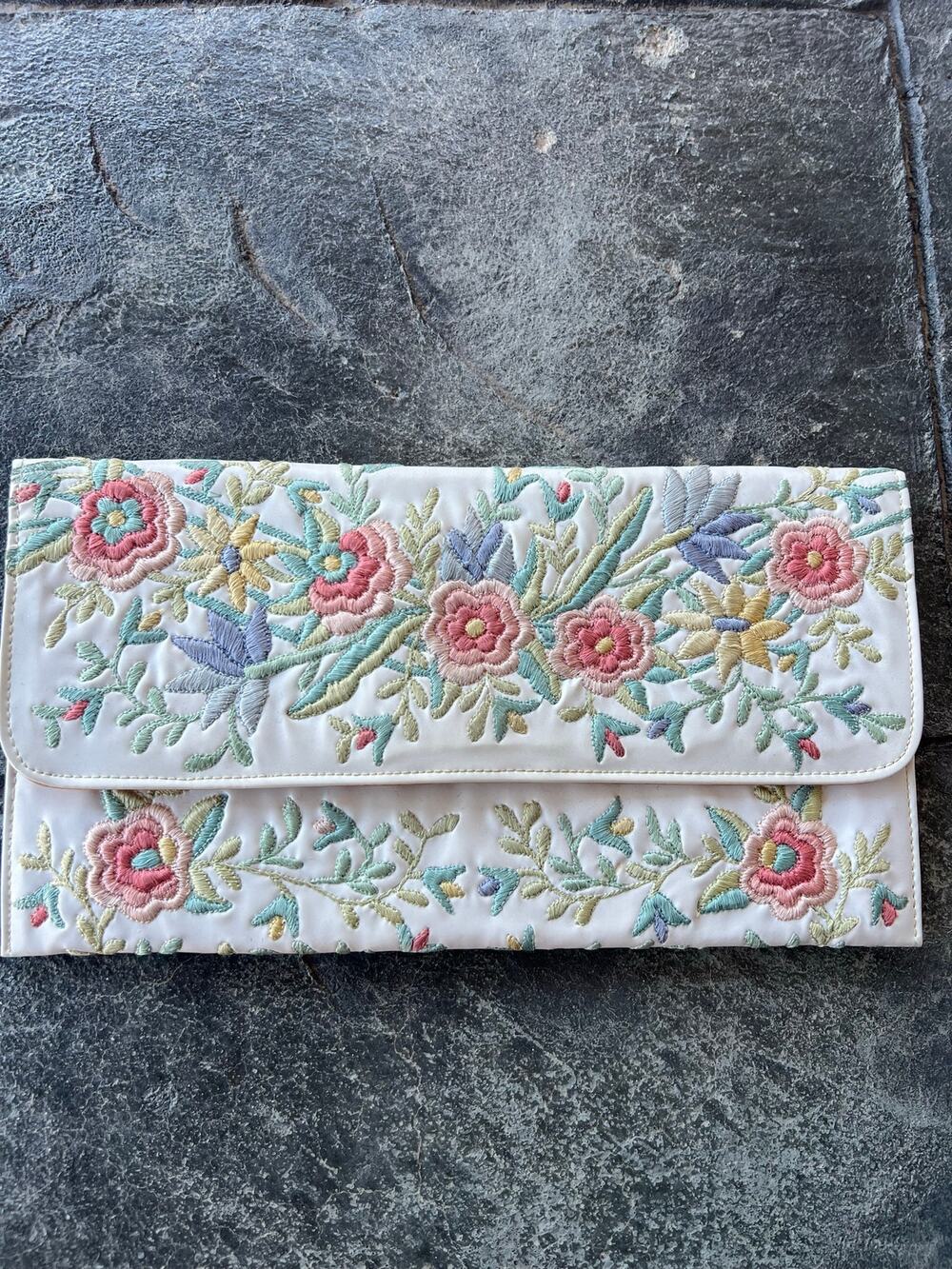 Vintage Original Marketa Rio Brazil Floral Embroidered Clutch Purse Mid Century